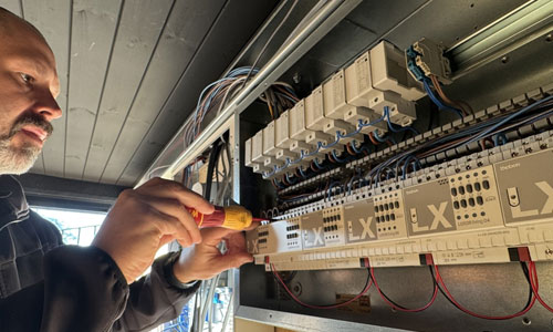 electrician_sidford Electrician Sidford